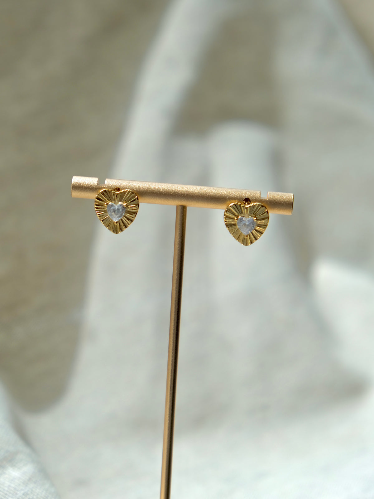 Aura Studs