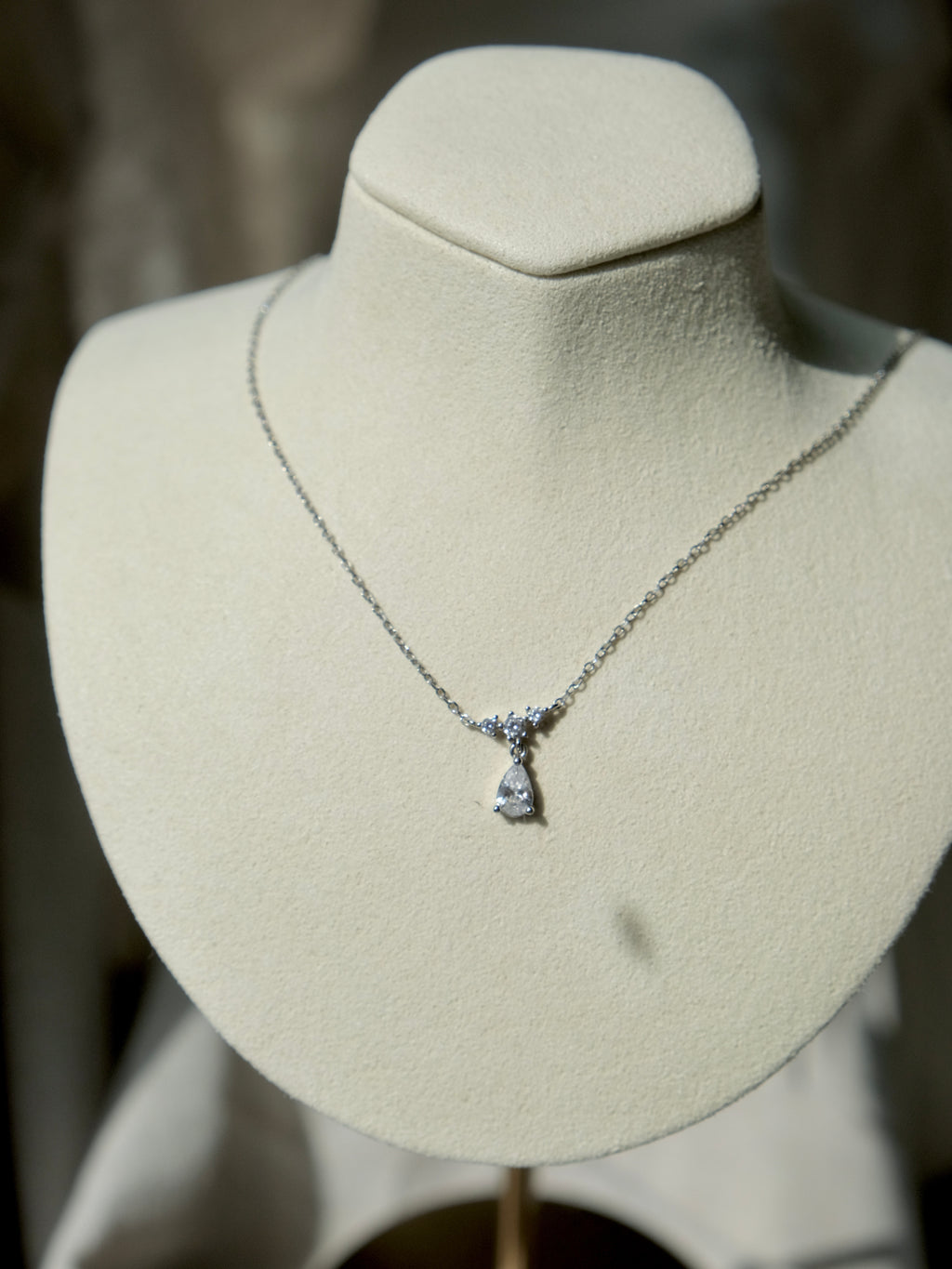 Dew Necklace