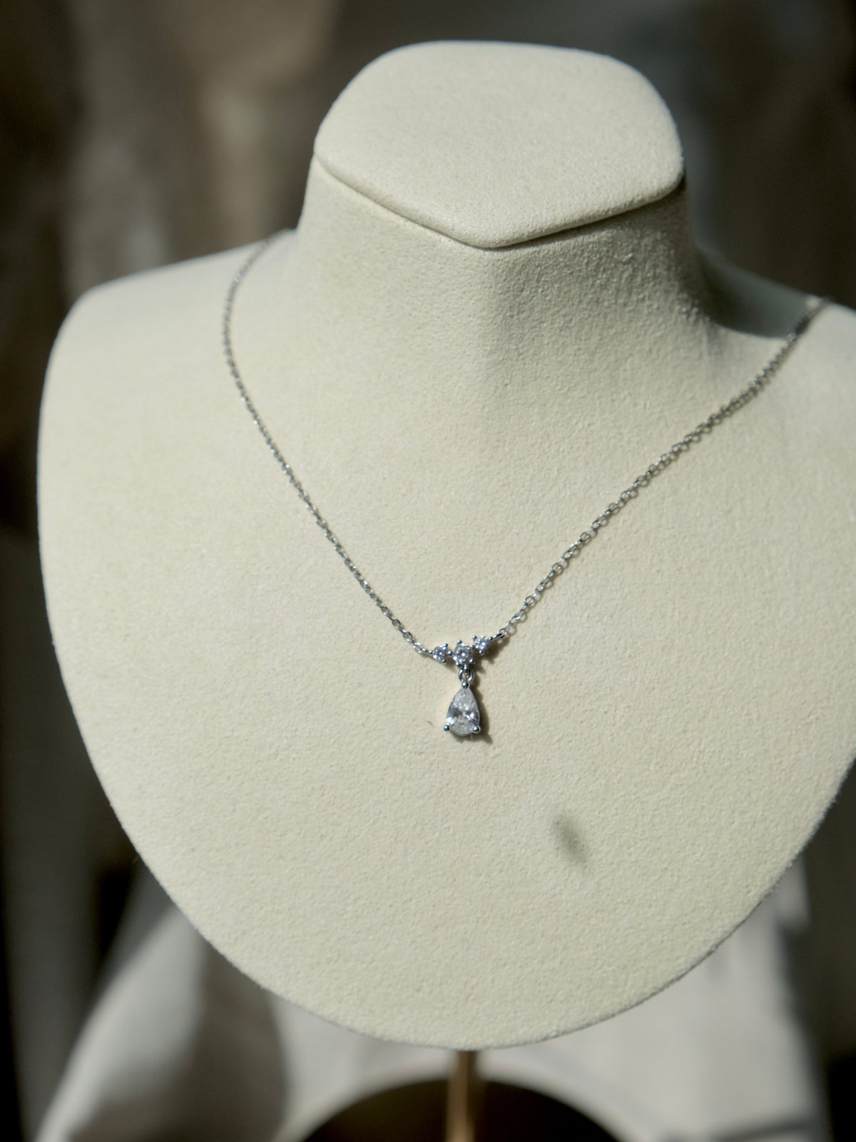Dew Necklace