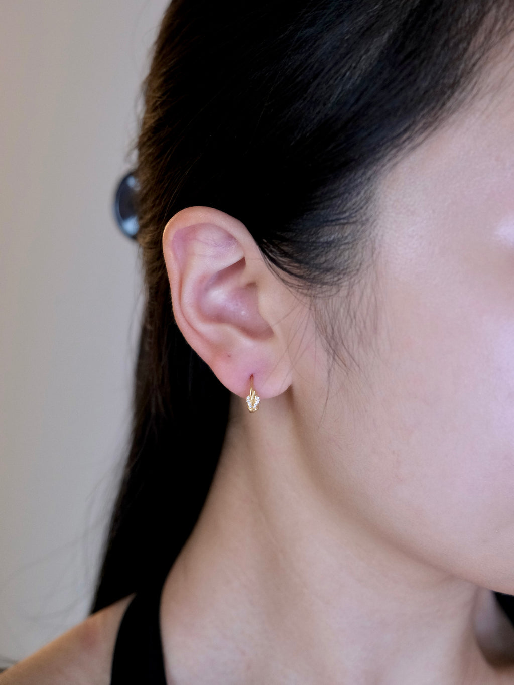 Knot Hoops