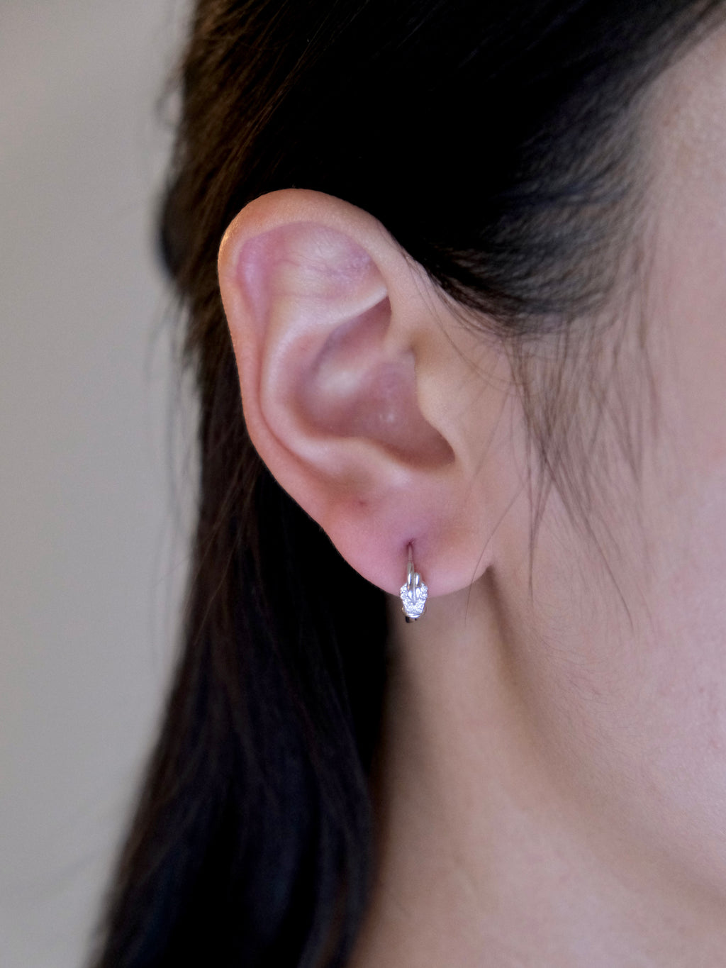 Knot Hoops